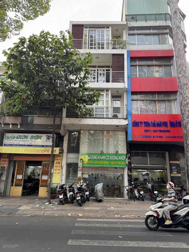 Siêu vị trí 1 căn mt hùng vương, quận 5, dt 5x40m, 3 tầng, hđt 120 triệu/tháng, 36 tỷ