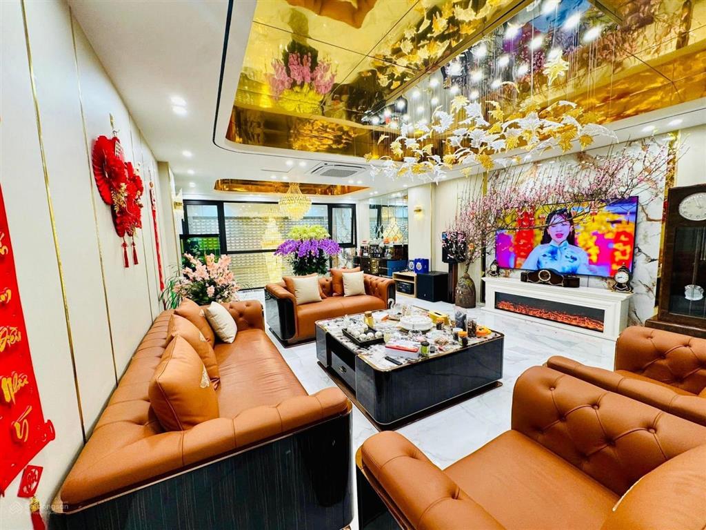 Bán nhà phố nghĩa tân, một nhà ra phố, ô tô, nhà mới ở ngay, ô chờ thang máy, kinh doanh, 60m2*5t