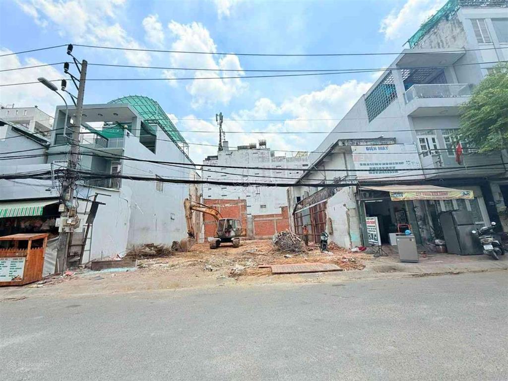 Bán đất mt nguyễn thị thập, 460m2, ngang lớn 10m , giá nhỉnh 55,x tỷ thương lượng.