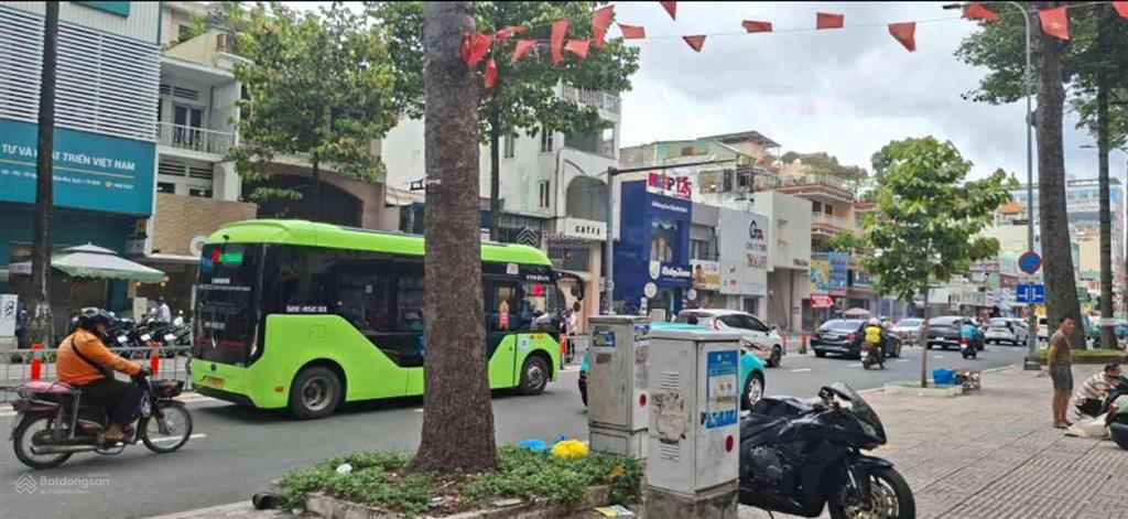 Trung tâm quận 3 mặt tiền nguyễn thị minh khai dt 4*23m (92m2) 39 tỷ 9