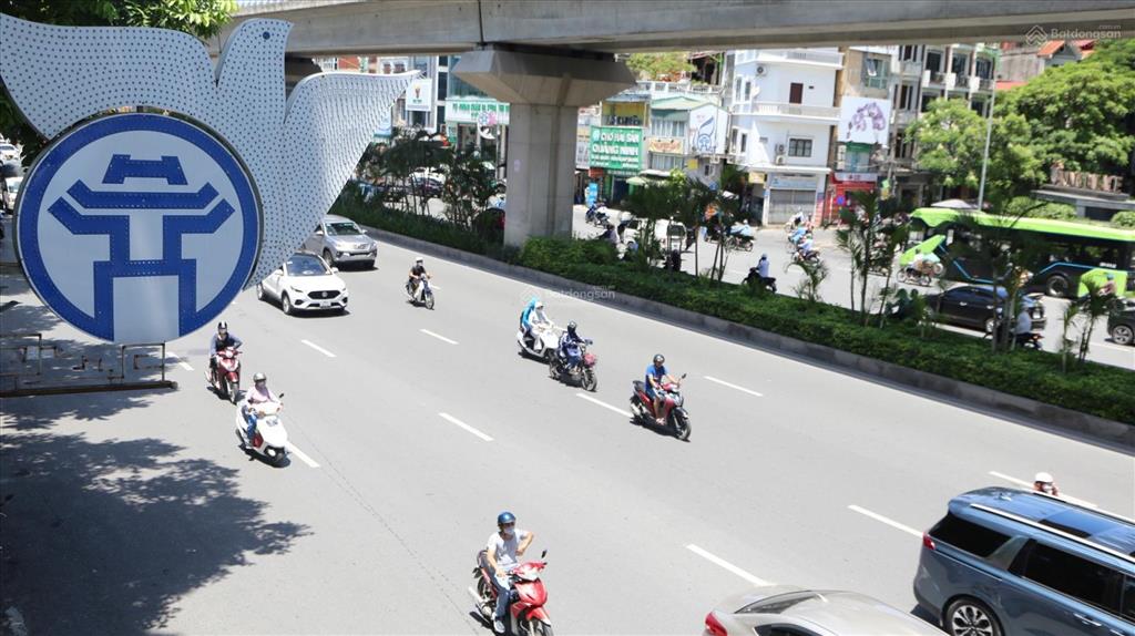 Mp gần ngã ba nguyễn tuân nguyễn trãi, vỉa hè rộng, kd đỉnh, 118m2 2t giá 45 tỷ, hà 0936 168 ***