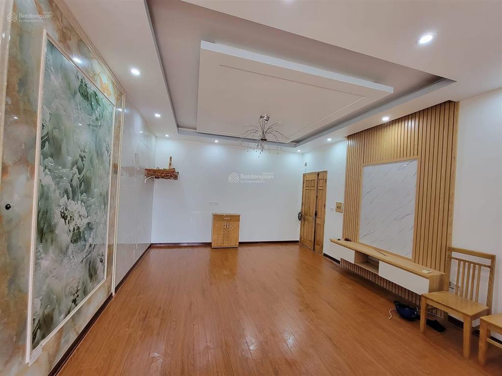 Giảm sâu 84m2, 2 phòng ngủ ct1a xa la, hướng đông nam, 4,3 tỷ. 0943 554 *** (miễn mg)