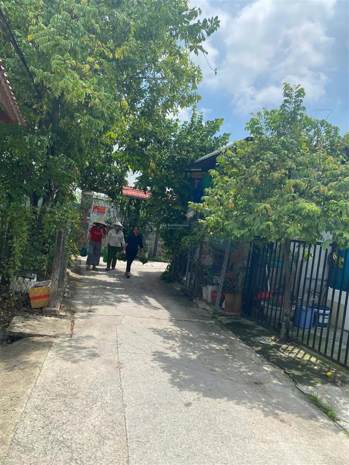 Khu trung tâm bình chánh còn nền thổ cư 68m² đường ô tô giá 1.7 tỷ chính chủ, sổ hồng riêng
