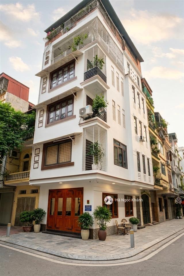 [hạ 2,5 tỷ] lô góc 2 mặt ô tô tránh mặt tiền quyền lực phân lô trần duy hưng 39,3 tỷ 78m
