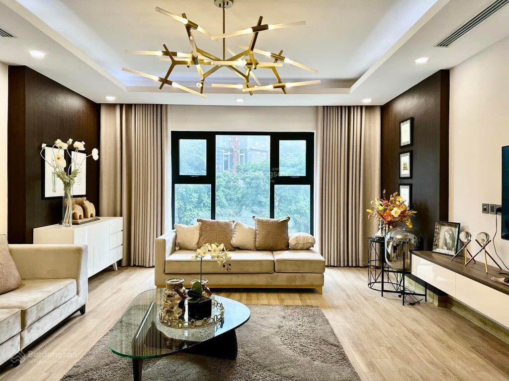Bán căn hộ chung cư cao cấp cầu giấy 138m nhận nhà ở luôn bàn giao cao cấp