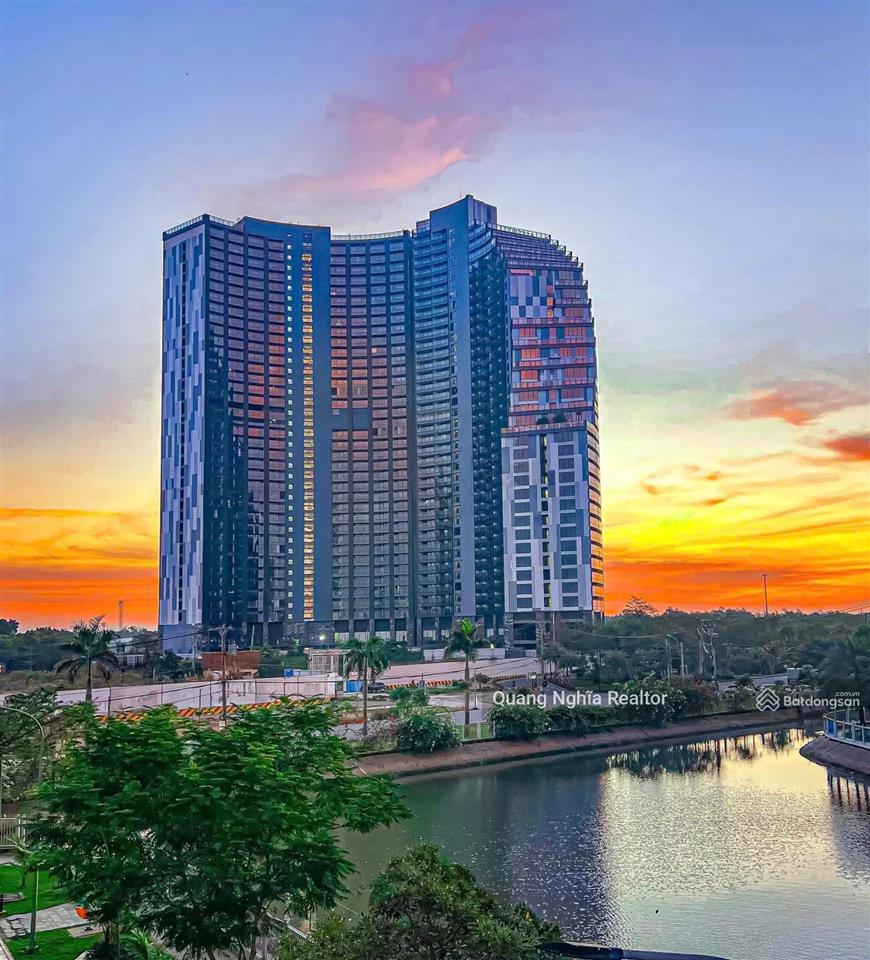 Căn hộ noble crystal riverside 2pn 123m2 rộng rãi ban công thoáng giá chỉ 6,9 tỷ 0797 766 ***