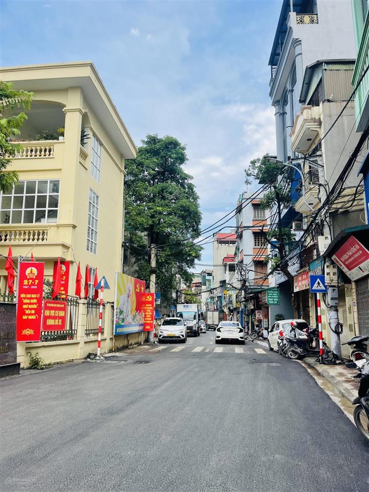Siêu hiếm trung văn phùng khoang ngõ thông ô tô tránh chạy vòng quanh