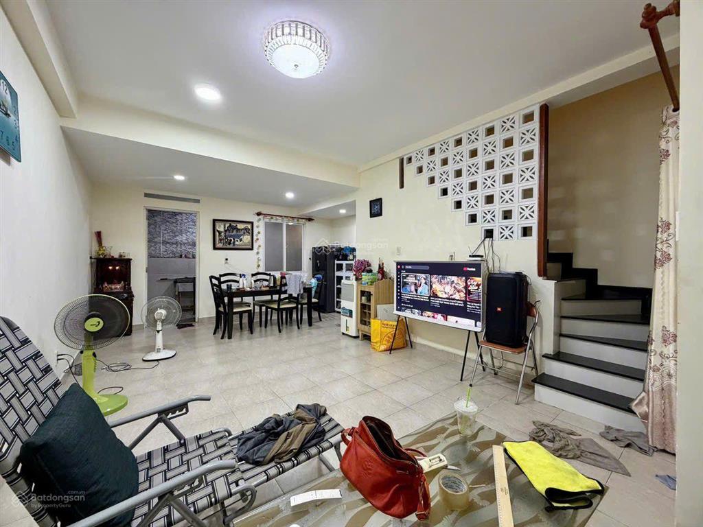 Bán gấp nhà phố đẹp tại ehome 4, giá 4,4 tỷ, tổng 75m2