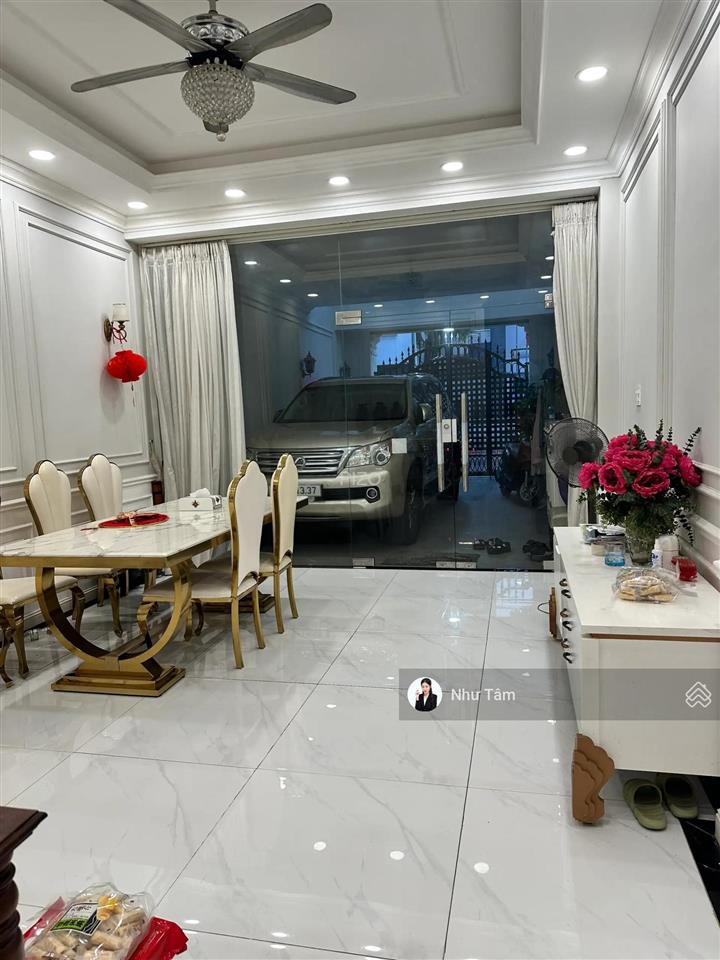 Có thang máy! hxh 7 chỗ lê văn sỹ, phú nhuận, nhà đẹp vào ở ngay, ngang 5m, 17,9 tỷ thương lượng