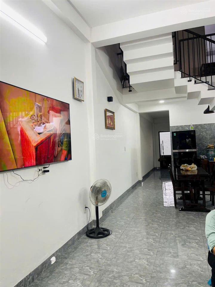 Bán nhà mặt phố 2 tầng view công viên đường mạc đăng dung hoà xuân đà nẵng giá 6 tỷ 550 tl