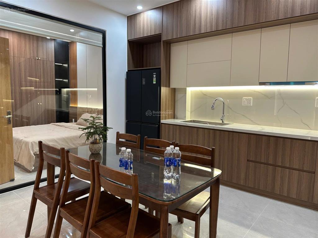 Nhà đẹp full nội thấtmặt tiền nam thọ 5sát biển9,x tỷ trong khu vực ko có căn thứ 2