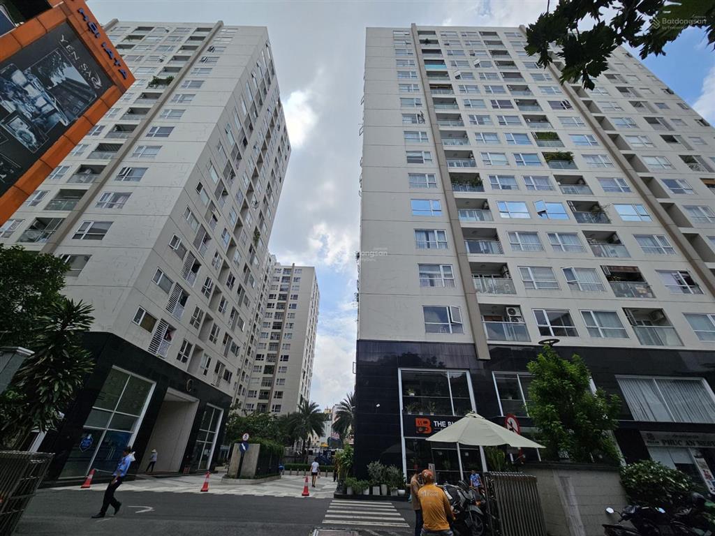 Tôi cần bán officetel sky center, dt 36m2 giá 2,6 tỷ