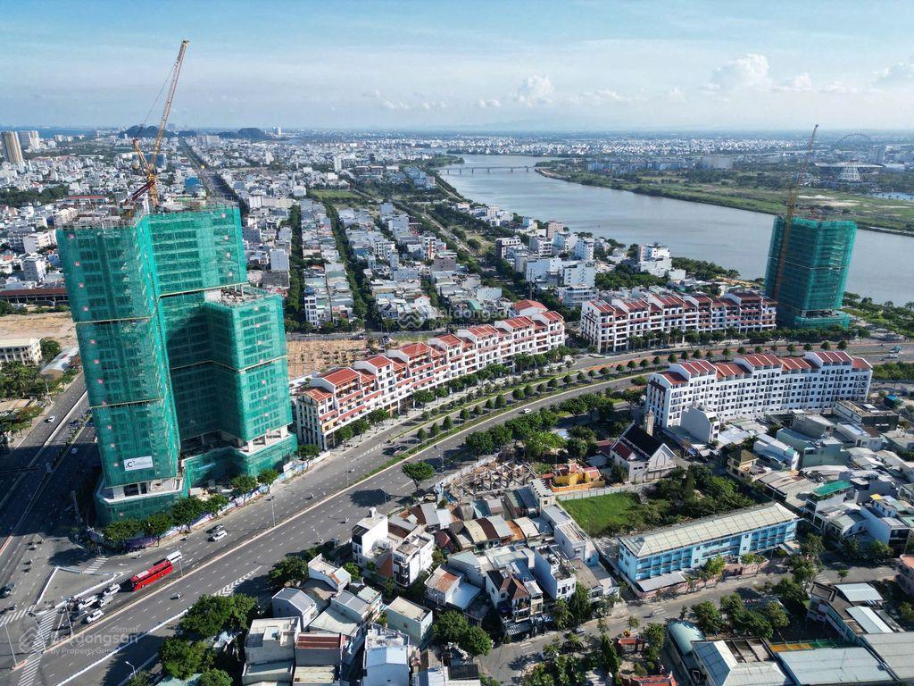 Hiếm có căn góc 2pn view sông hàn giá chỉ 6 tỷ 69m2 sử dụng tầng cao