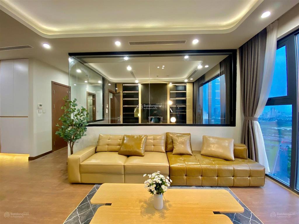 Bán căn góc đẹp dự án tây hồ, tòa soleil. nội thất. 0977 146 ***