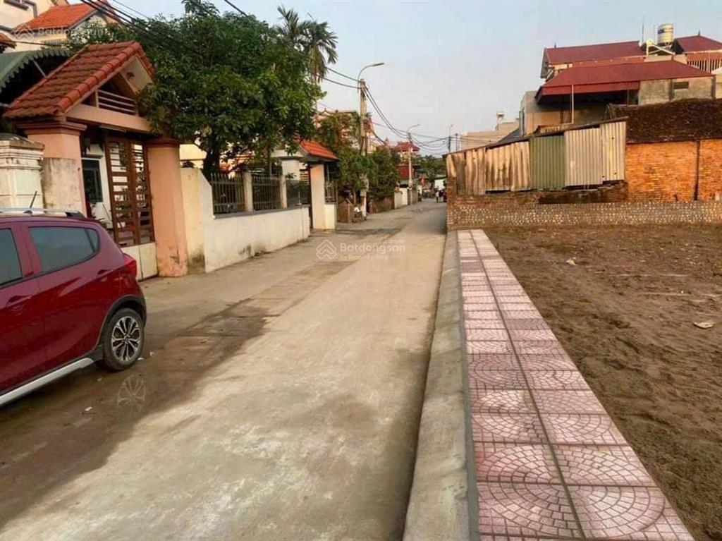 Cc bán mảnh thị trấn quang minh 94m đất trục chính kinh doanh sổ đỏ chính chủ