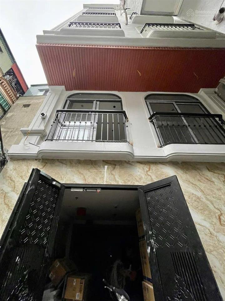 Ô tô đỗ phố minh khai 65m2 x7t thang máy đủ pccc gpxd 12p sổ đỏ cc có tl bao qh giá 13.8 tỷ