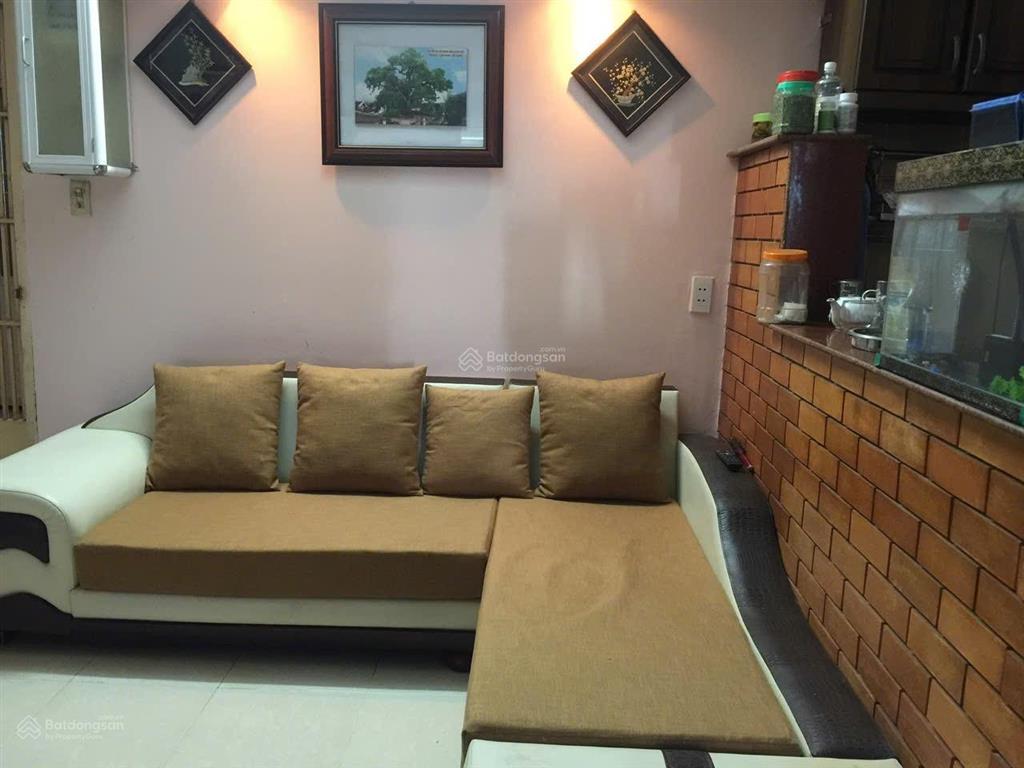 Chính chủ bán căn hộ 2pn miếu nổi 18 tầng. căn hộ 2 phòng ngủ, diện tích 57m²