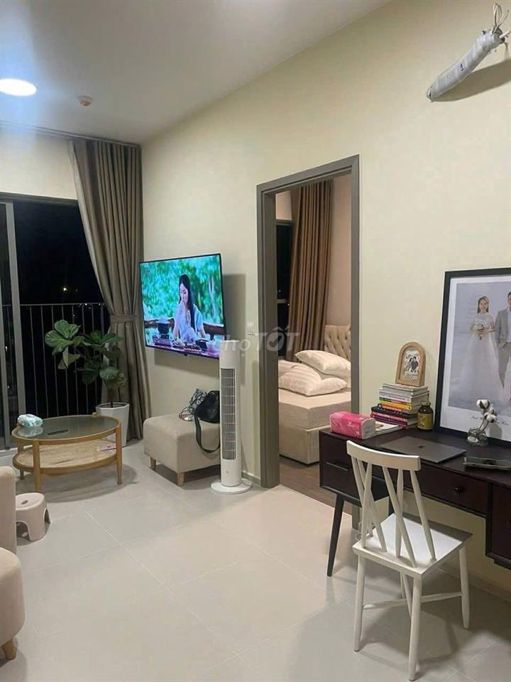 Căn 2PN cần bán View Thành phố; Full nội thất. lH Hương xem nhà.
