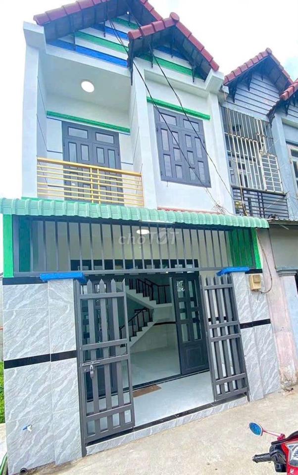 BÁN NHÀ ĐẸP 4M*15M lầu suốt 3pn 2w đường 5m bê tông