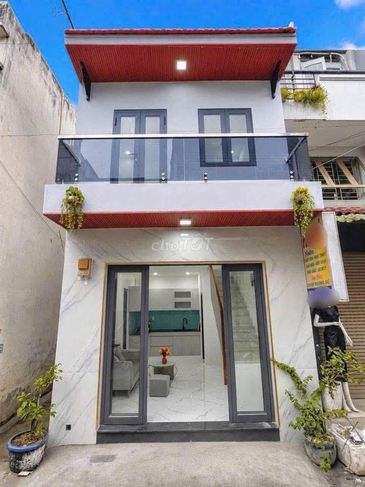 Gia đình tôi kẹt tiền làm ăn cần bán gấp nhà Bình Chánh