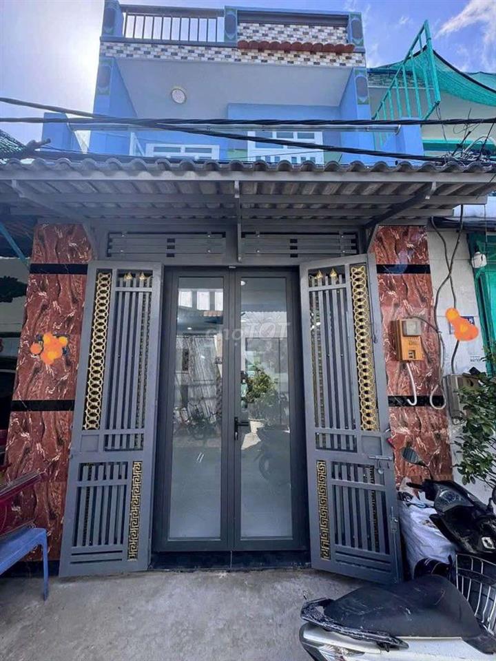 BÁN NHÀ SHR LIÊN ẤP 123 DT: 4*14M 1T+ LẦU 3PN 2W HẺM XE Ô TÔ