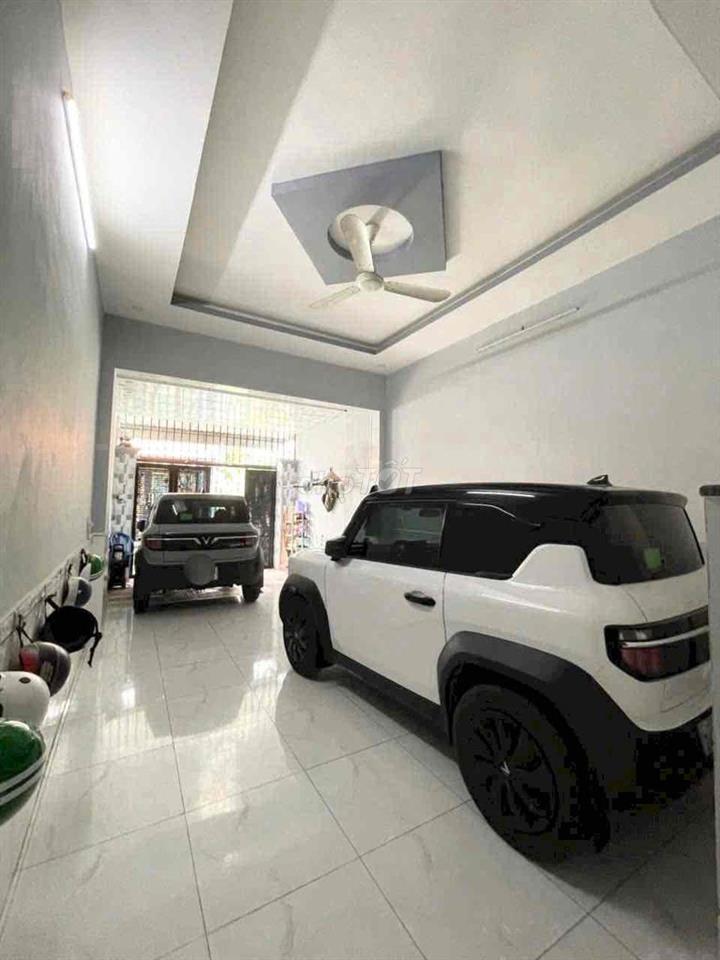 BÁN NHÀ LONG AN GẦN CHỢ BÌNH CHÁNH- 80M2- 2 TẦNG- HẺM XE HƠI- 1,95 TỶ.