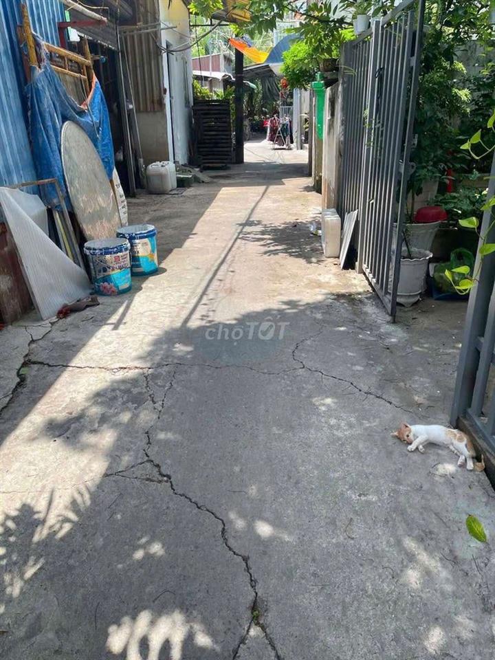 nhà ql50.gần chợ phú lạt.hẻm ba gác sổ hồng riêng.xả bình hưng TPHCM