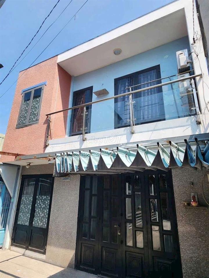 bán nhà sổ hồng xã phong phú ql50