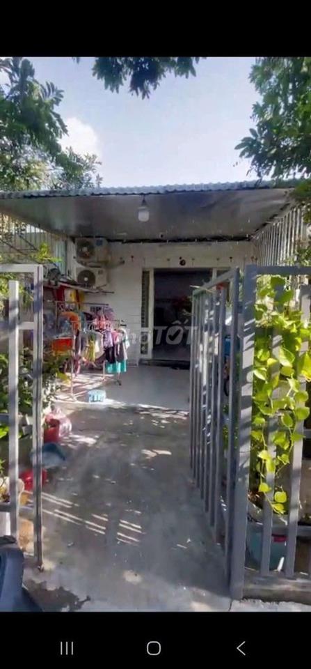 bán nhà sổ hồng riêng gần chợ phú lạc ql50