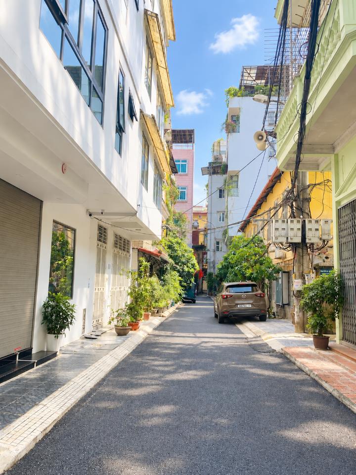 13 TỶ BÁN NHÀ PHÂN LÔ NGHĨA TÂN 41M2 - Ô TÔ VÀO NHÀ - 50M RA PHỐ - NGÕ THÔNG - DÂN XÂY