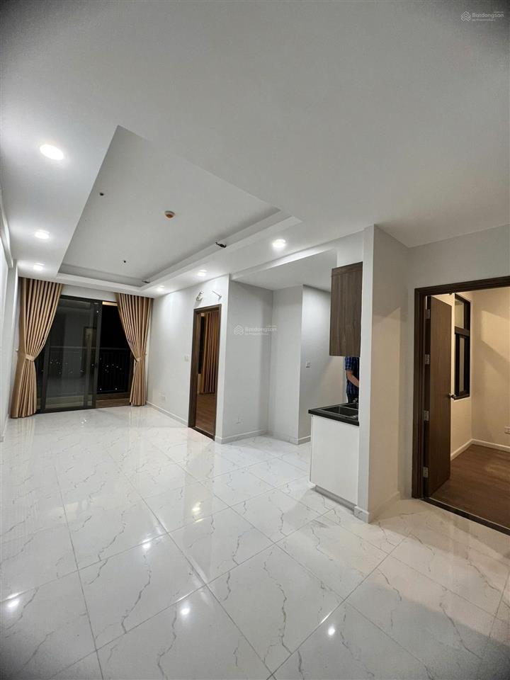 Bán lỗ căn 2pn có ban công opal skyline