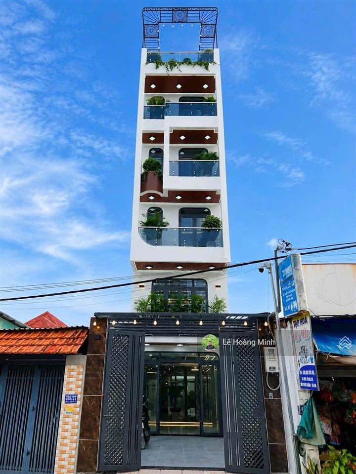 Siêu phẩm 4m x 28m. xây 5 tầng thang máy mặt tiền đường thạnh xuân 22