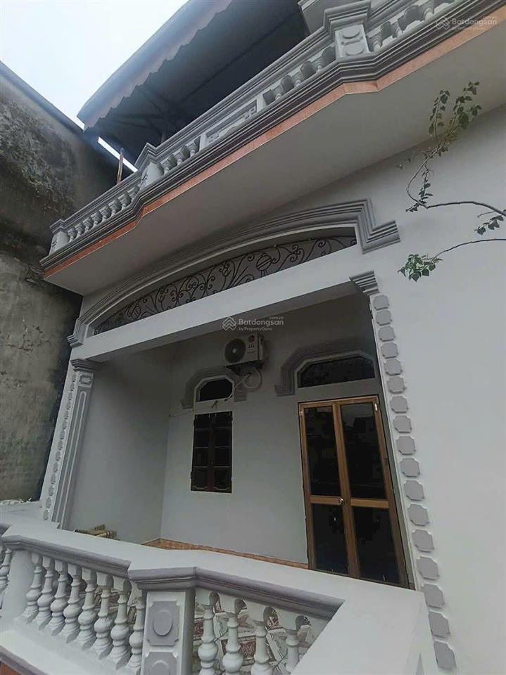 Bán nhà riêng tại đồng kỵ 3 tầng, 3 tỷ, 100m2, 3pn + 2wc + bếp, pháp lý đầy đủ