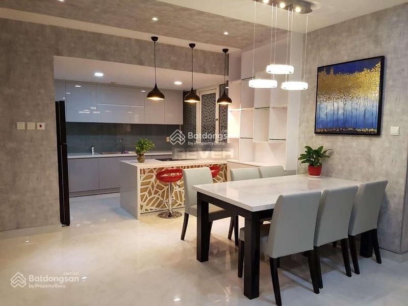 Bán căn hộ saigon pearl, 3 phòng ngủ, view thoáng đẹp, nội thất cao cấp giá 13.5 tỷ/căn