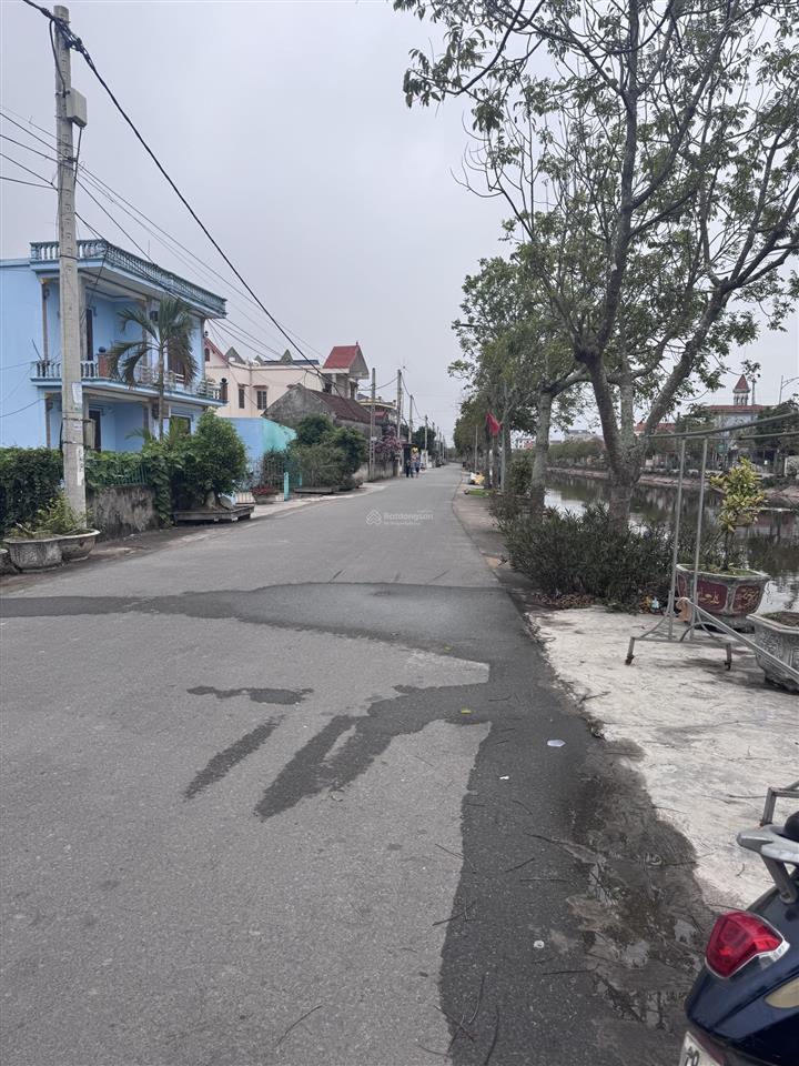 Chính chủ cần bán lô đất tại tt quỹ nhất, đối diện nhà văn hoá trung tâm gần các trường học