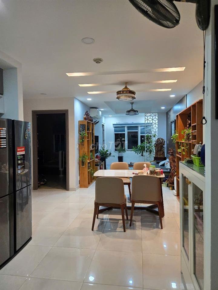Chính chủ. chung cư Lý Thường Kiệt, Q11, 52m², 2PN, 3,1 tỷ, Thang Máy.