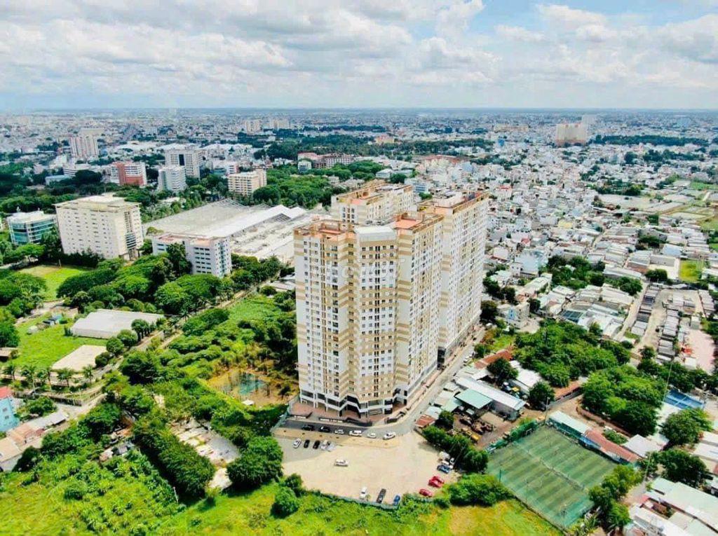 Hưng Ngân có sổ giá 1.99 tỷ 2PN 55m2 - 80 có BC, ngay CVPM Quang Trung
