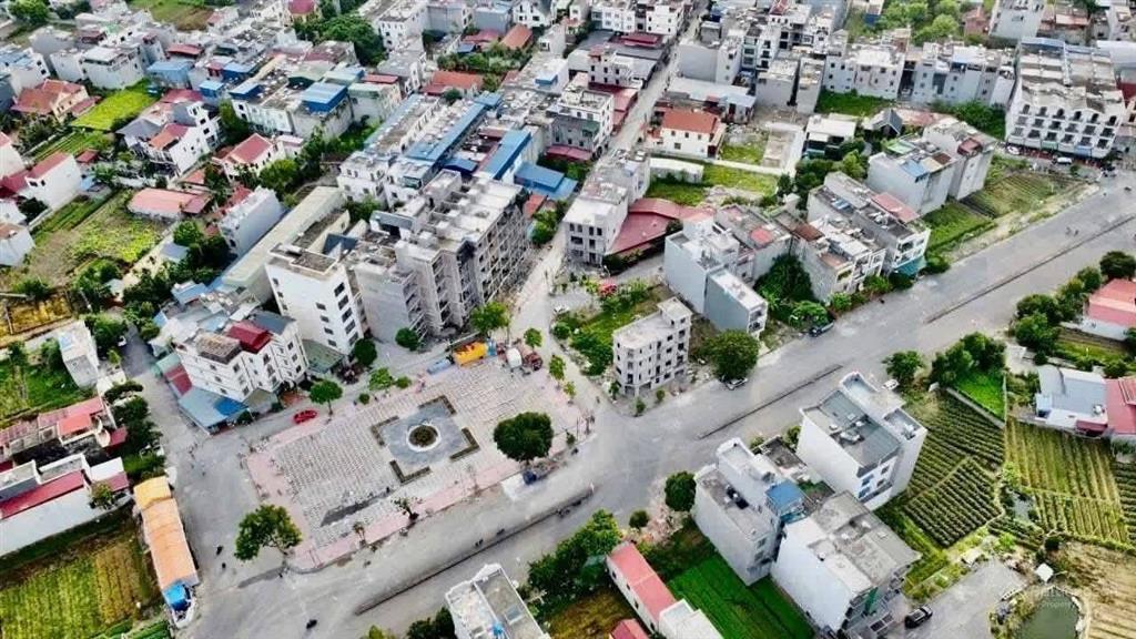 Bán nhà đường mai trung thứ 4,5 tầng gần 60m2 vị trí kinh doanh tốt, chỉ 5,9 tỷ