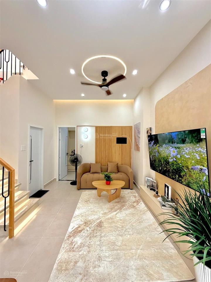 Bán nhà shr ni sư huỳnh liên tân bình 3 pn nhỉnh 6 tỷ!