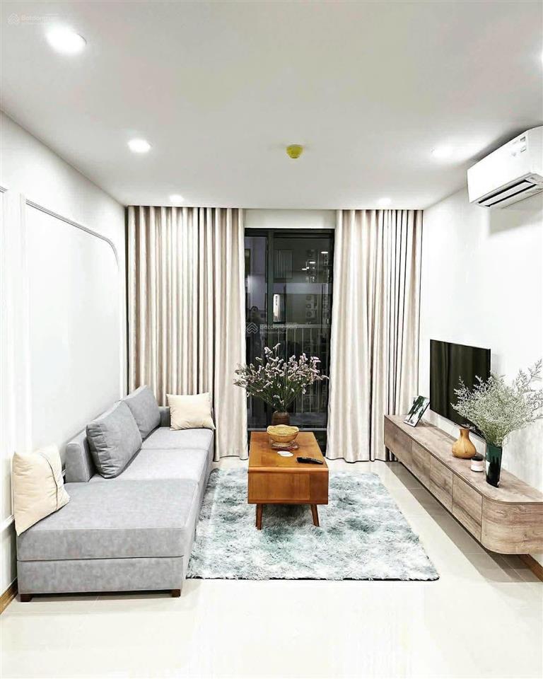 Cần bán nhanh căn hộ rose town 79 ngọc hồi tòa dv1, sẵn sổ giao dịch luôn