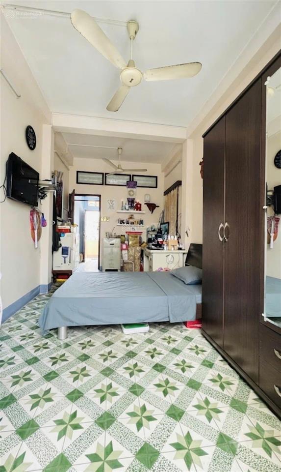 Trung tâm vip mặt tiền bàn cờ quận 3 vỉa hè 3m 4 tầng btct 36m