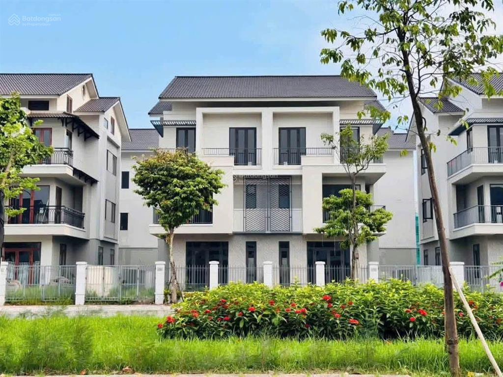 Bán biệt thự song lập centa riverside 180m2