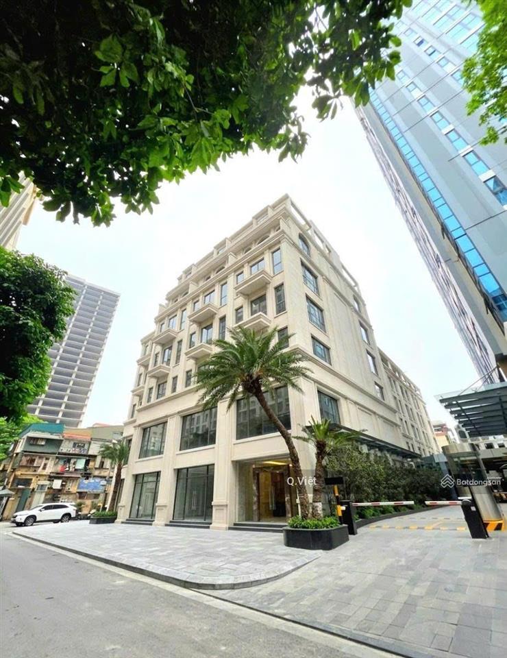 Nhà phố láng hạ, 110m², 8 tầng, 2 thoáng, có hầm, căn đẹp, vị trí đẹp