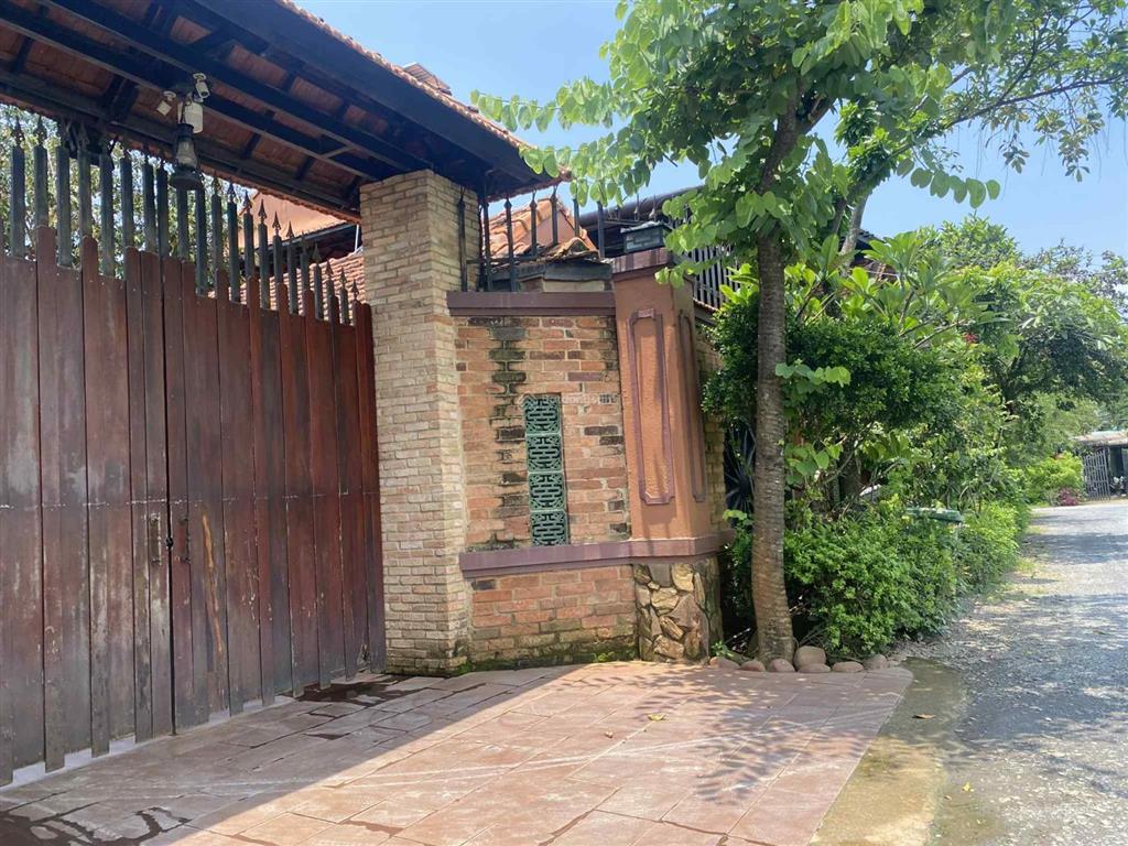 Bán 1,3ha 2mt đường cầu đình, long phước, q9 có 280m mt đường, 117 tỷ