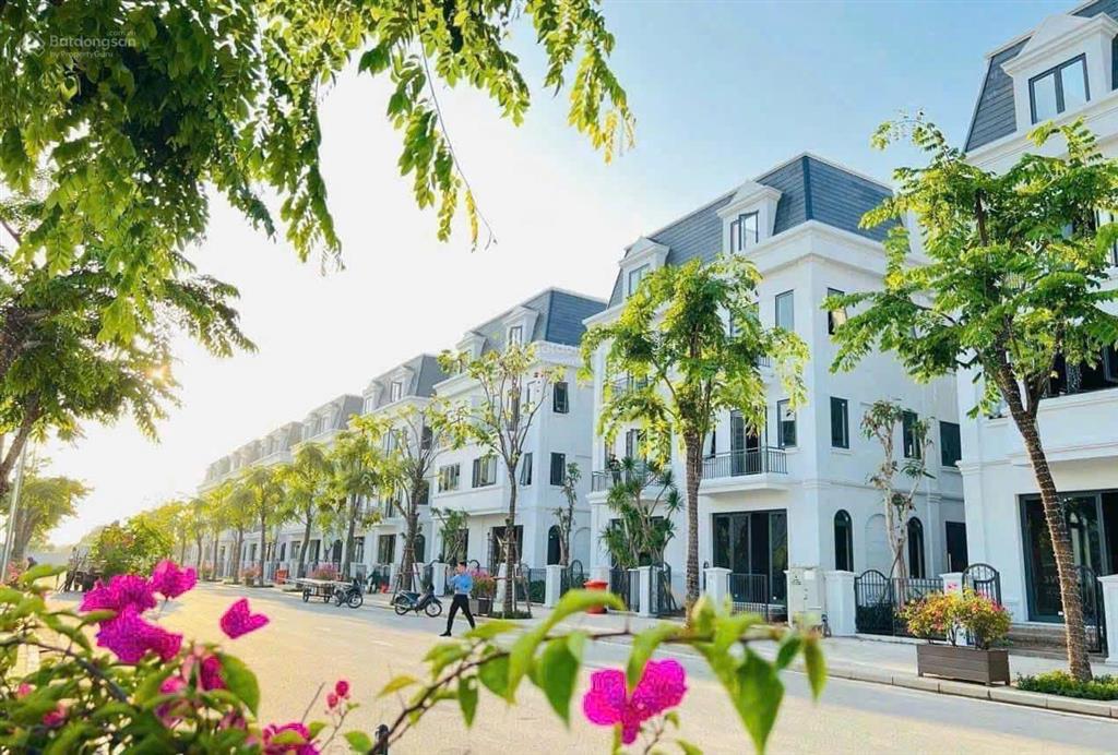 Chính sách khủng ck 35% sẵn sổ, nhà bàn giao trực tiếp diện tích 170 bt song lập