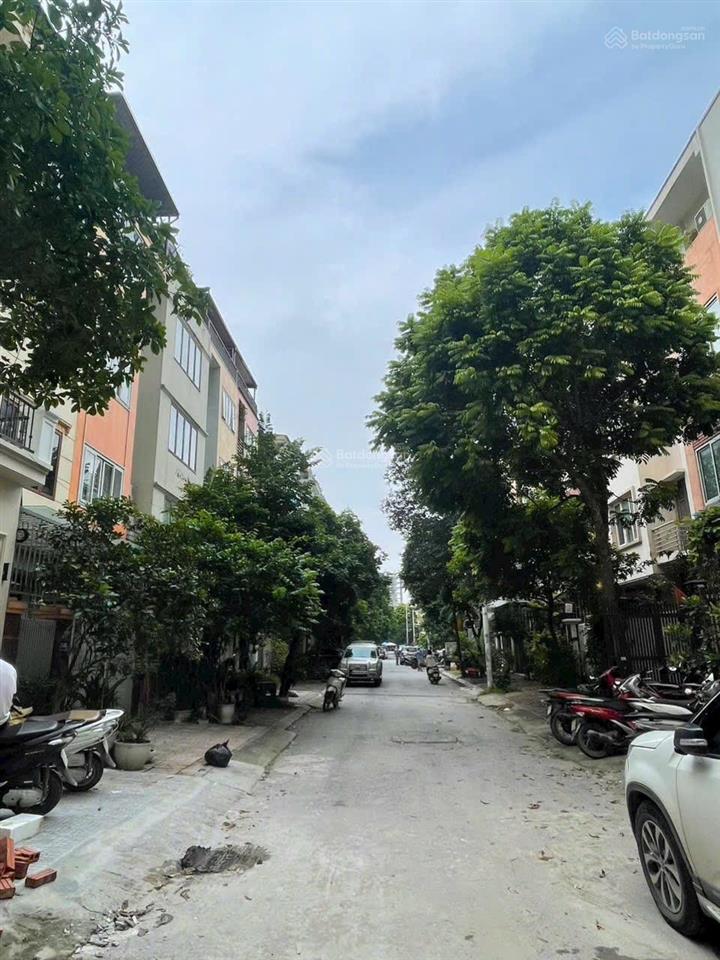 Đầu tư ngay liền kề văn khê hà đông 83m 5t hoàn thiện, ô tô tránh vỉa hè kinh doanh giá chủ bán gâp
