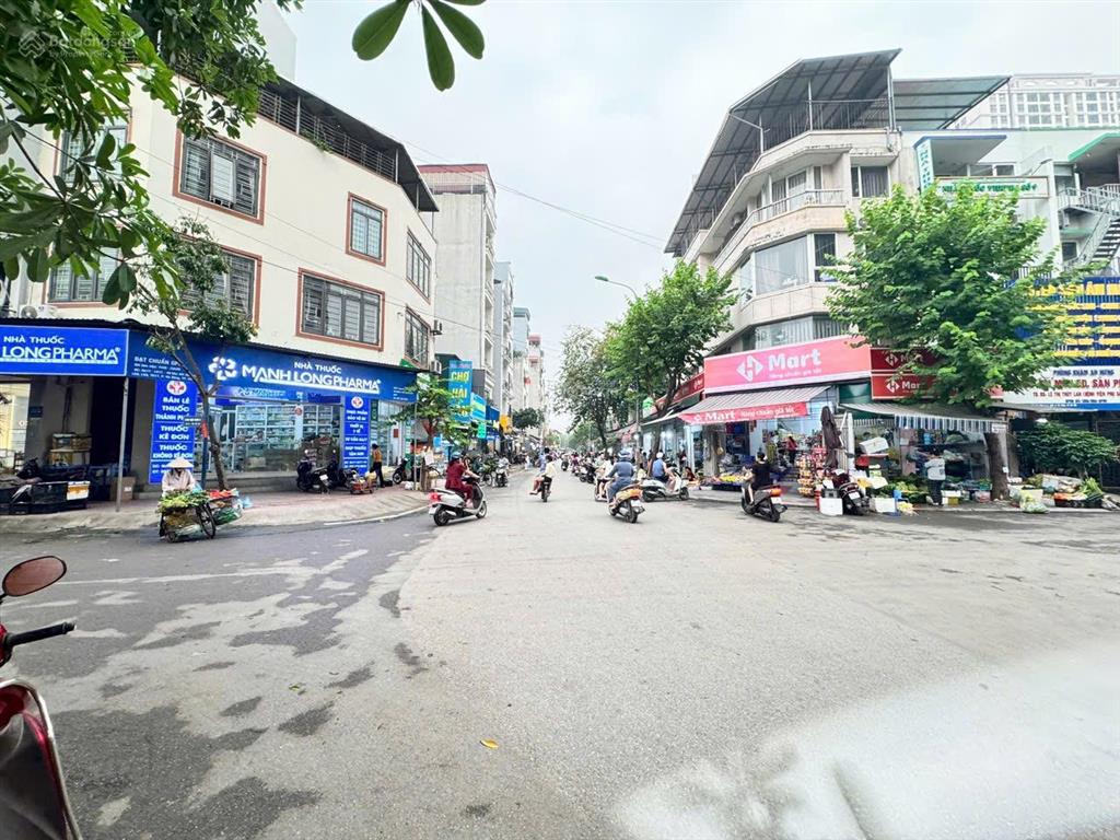 Lô góc trục chính kinh doanh đỉnh kđt văn khê gpxd 7 tầng