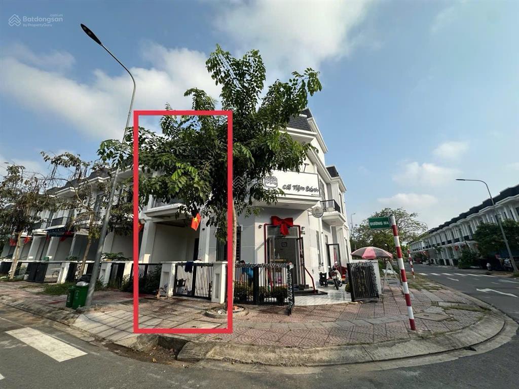 Nhà liền kề 75m2 giá tốt 3tỷ2 the sol city cạnh chợ hưng long, shr, đã hoàn công, sổ sẵn