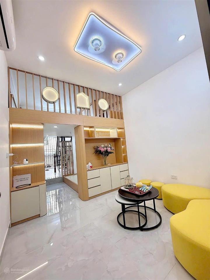Mở bán căn hộ tập thể tầng 2 phố lò đúc, hai bà trưng