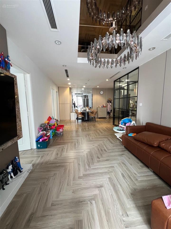 Gấp, bán nhanh căn hộ park 1, timecity 105m2 kđt timescity nhỉnh 15tỷ có thương lượng